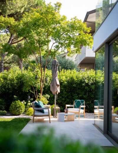 Progettazione e realizzazione giardino privato Milano Marittima